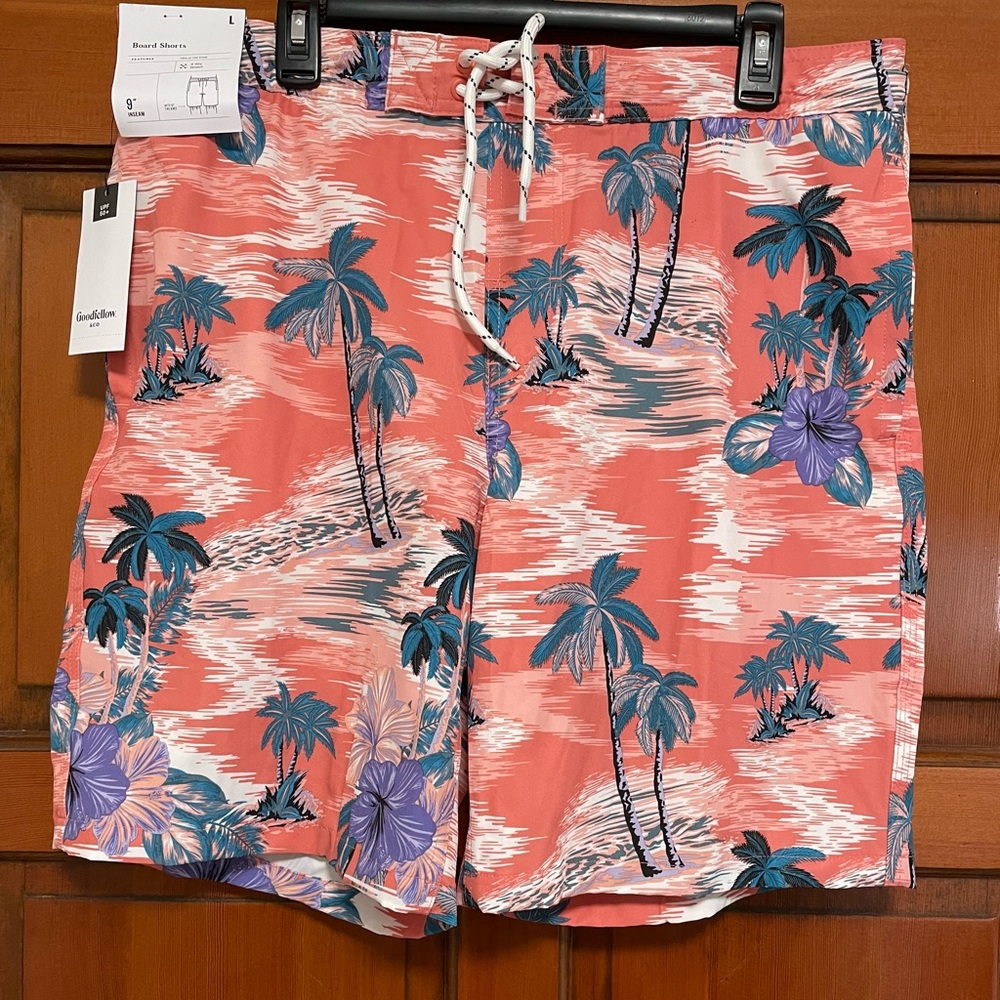 NWT Goodfellow & Co Salmon and Blue Board Shorts Tropical Print